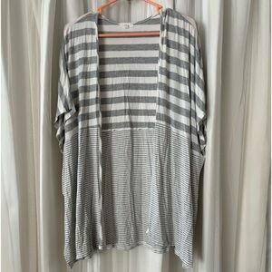 Women’s Maurice’s kimono style cover up